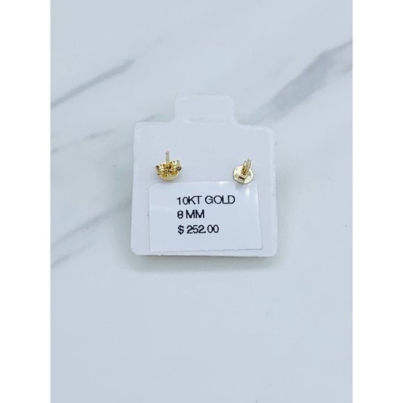 ❤️ Real 10k Gold Stud Earrings    Green august birthstone - Picture 4 of 4